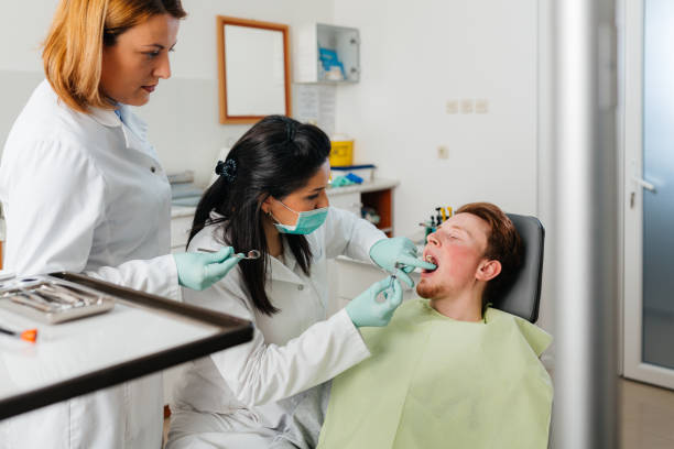 Best Emergency Tooth Extraction in Corning, IA